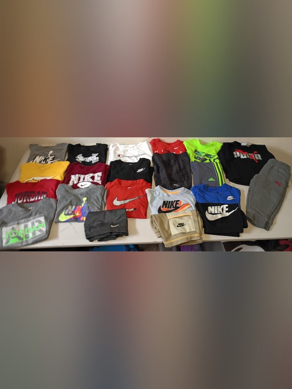 Nike Kids' Red Graphic Logo T-Shirt